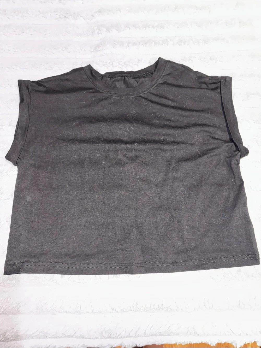 Girls' Black Short Sleeve Cropped Tee